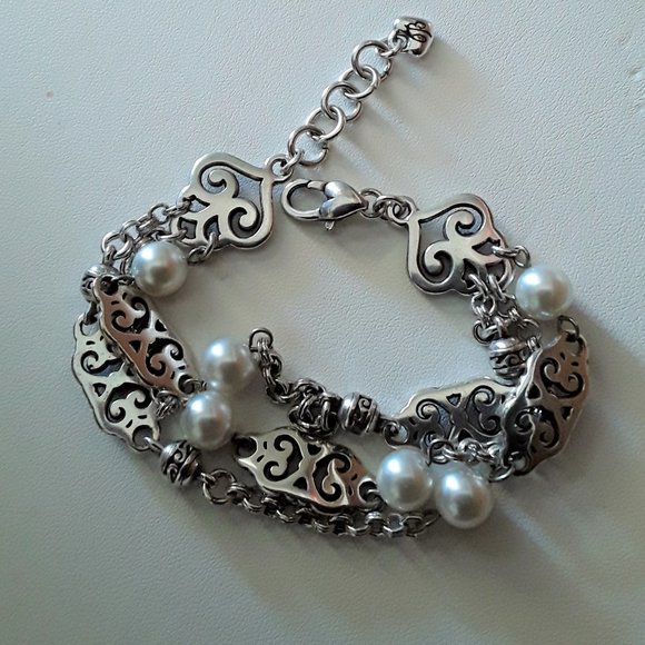 BRIGHTON Scroll  & Pearl Silver Bracelet GENEVA - Picture 4 of 6